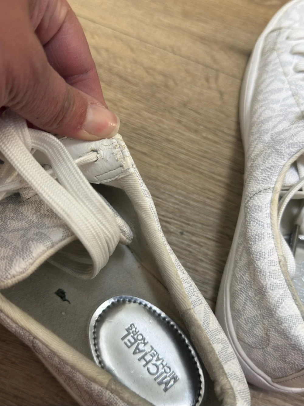 Michael Kors casual low